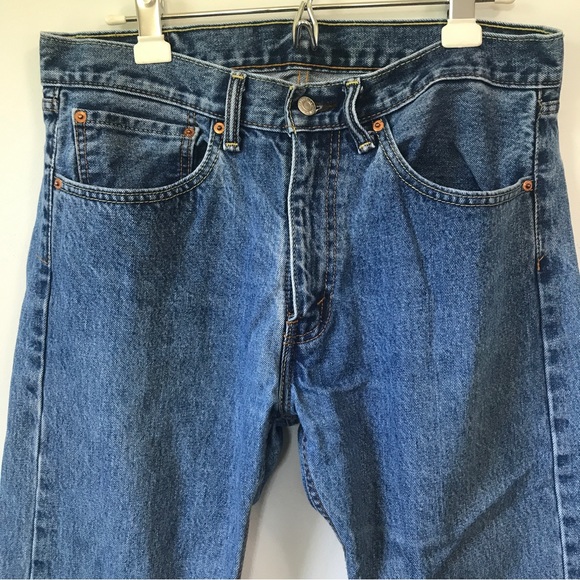Levi’s 505 Regular Fit Men’s Denim Jeans - Picture 2 of 9